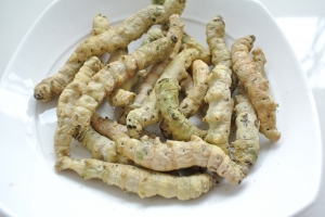 식용 누에 애벌레, 국산 원형 및 분말 선택, Silkworm, Silk moth larva